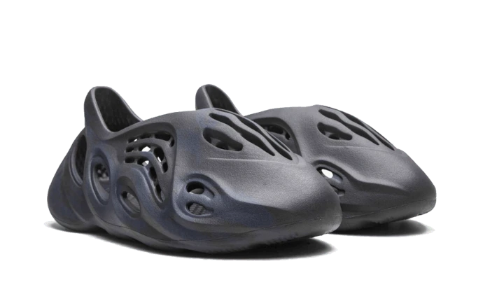 Adidas Yeezy Foam RNNR Mineral Blue