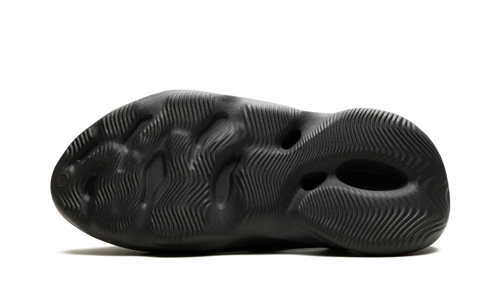 Adidas Yeezy Foam RNR Carbon