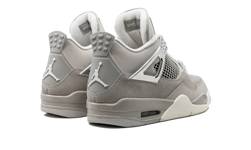 Air Jordan 4 Retro Frozen Moments