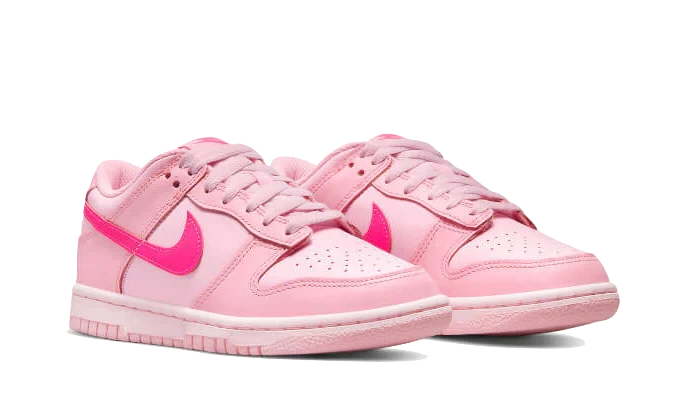 Nike Dunk Low Triple Pink