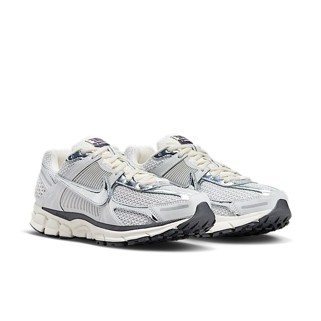 Nike Zoom Vomero 5 Chrome