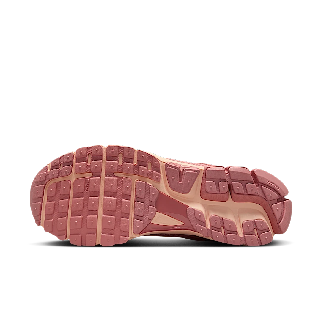 Nike Zoom Vomero 5 Red Stardust