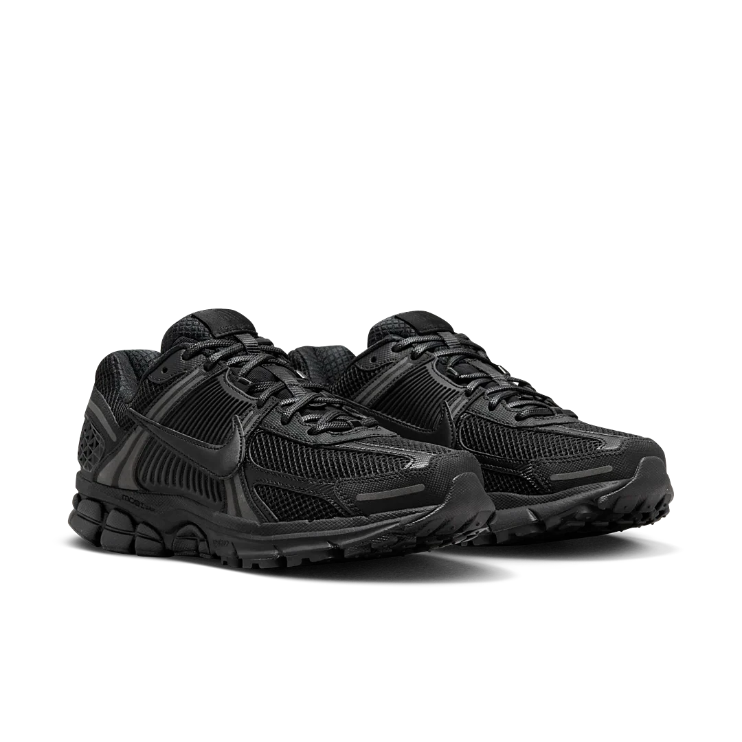 Nike Zoom Vomero 5 Triple Black